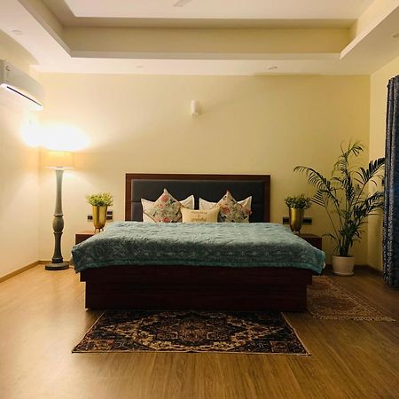 Umang - Premium Resort Like Villa In Вриндавана Экстерьер фото