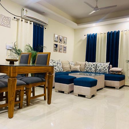Umang - Premium Resort Like Villa In Вриндавана Экстерьер фото